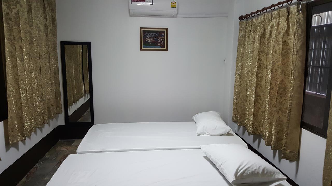 Bed and Breakfast Aunt & Uncle'S House Chiang Mai Zewnętrze zdjęcie